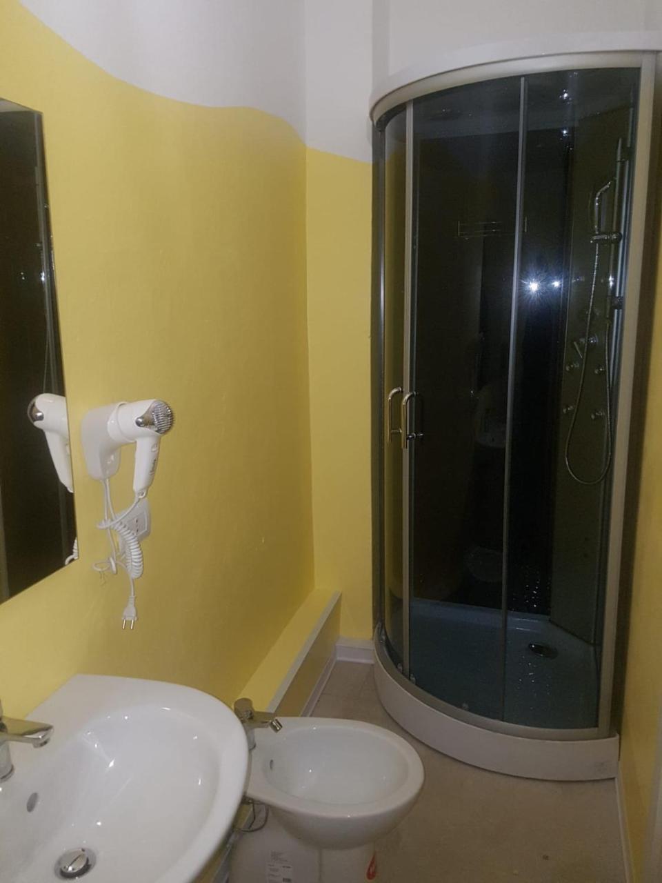 Bed and Breakfast Bed Rho Stazione Exterior foto